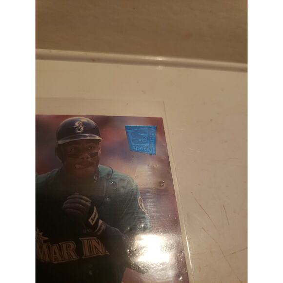 Ken Griffey, Jr. 1995 Upper Deck Collector Choice #125 - Blue Special Edition - Picture 3 of 5